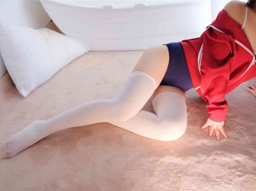 001-森萝财团-爱花写真-ALPHA-002